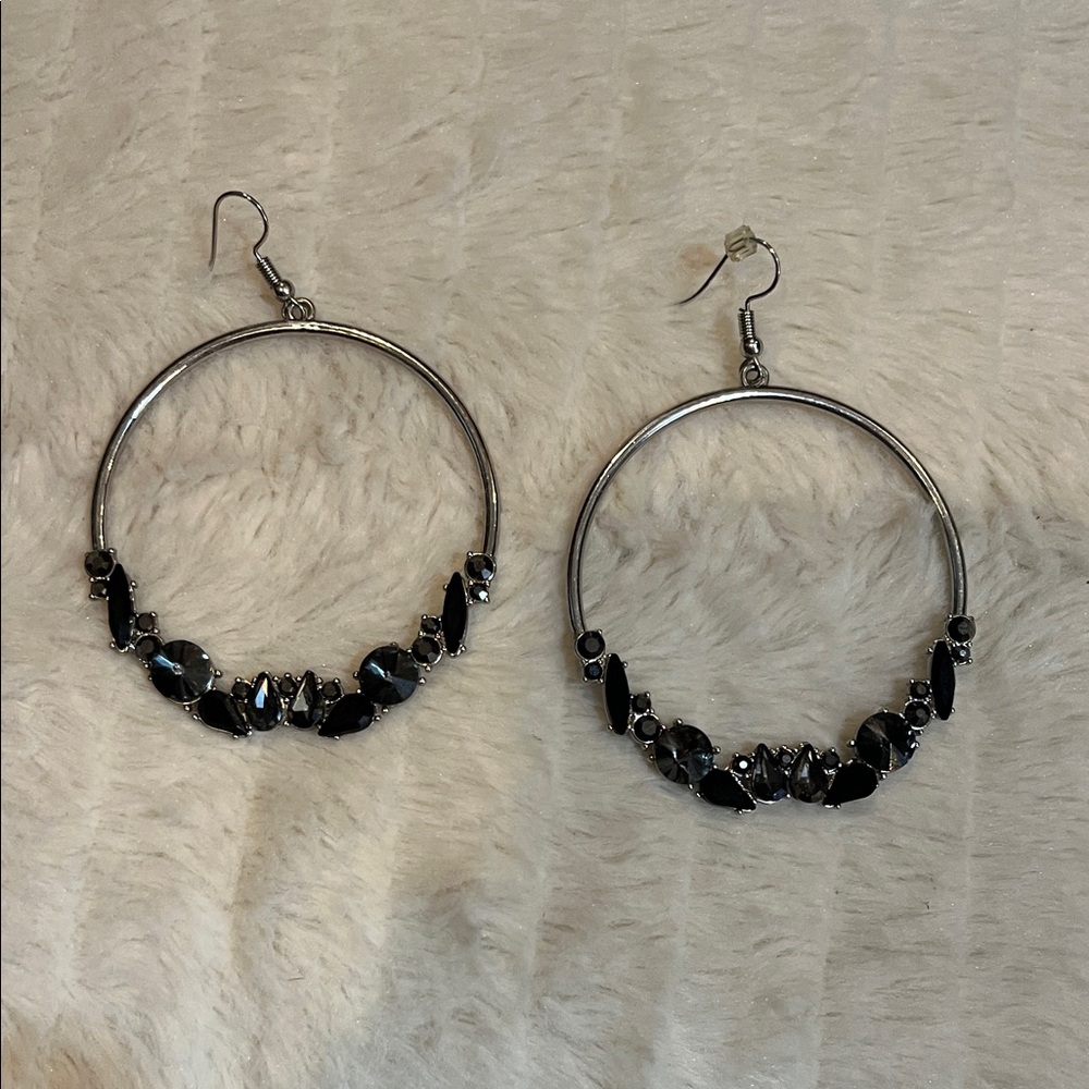 Elegant Black and Silver Hoop Earrings